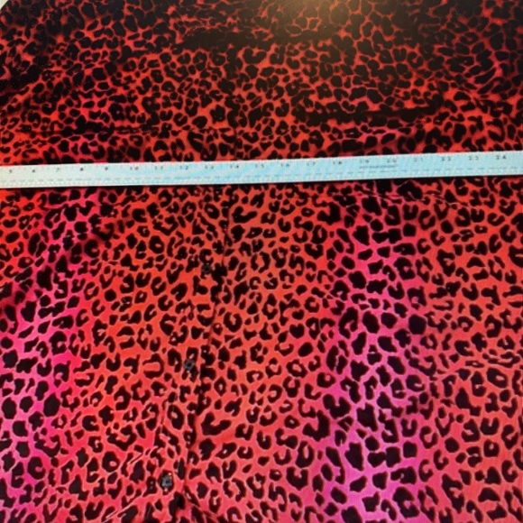 Lane Bryant Red, Black & Pink Sheer Leopard Fashion Blouse - EUC - Size 26/28 - Picture 6 of 13